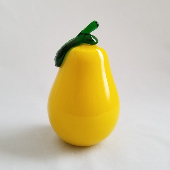 Art Glass Yellow Pear Fruit Decorative Art Décor / Home Décor Collectible - Picture 1 of 10